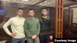 Кемал Тамбиев, Абдулмумин Гаджиев и Абубакар Ризванов в суде