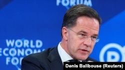 Shefi i NATO-s, Mark Rutte, gjatë një paneli në Davos më 21 janar 2026. 