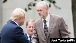 Corbynov plan uključuje odgađanje Brexita, novi referendum i opće izbore (Corbyn i Johnson, foto iz 2016. godine)