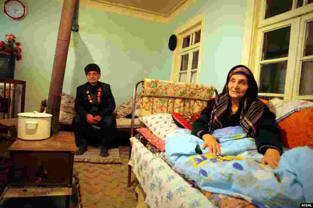 Ağsunun Qaravəlli kəndi #24
