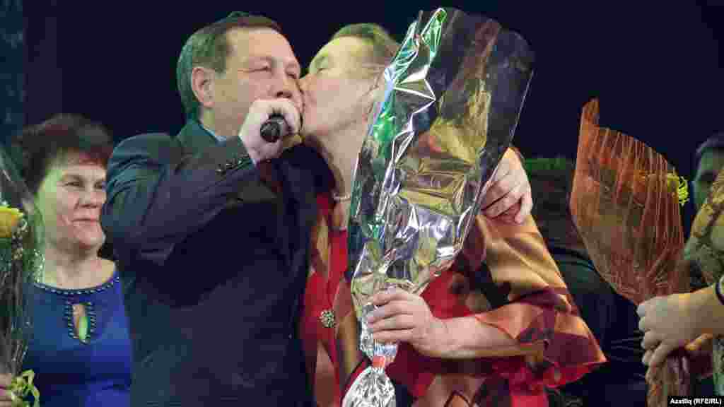 Рөстәм Зәкуанны дуслары да, тамашачы да үз итә, ярата&nbsp;