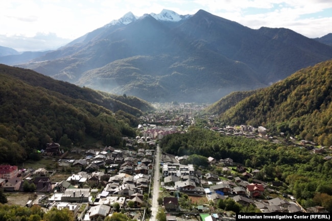 Një luginë pranë Soçit ku po ndërtohet një rezidencë