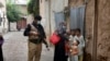 افراد مسلح با حمله به کمپاین واکسین پولیو در پاکستان دو تن را کشتند 
