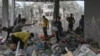 حمله هوایی اسرائیل به ساختمانی در اردوگاه النصیرات در مرکز غزه باعث کشته شدن ۳۶ تن شد