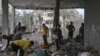 Нусейрат качкындар лагери бомбалоодон кийин. Газа, 16-март, 2024-жыл
