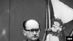 General Vojćeh Jaruzelski proglašava ratno stanje 13 decembra 1981. 
