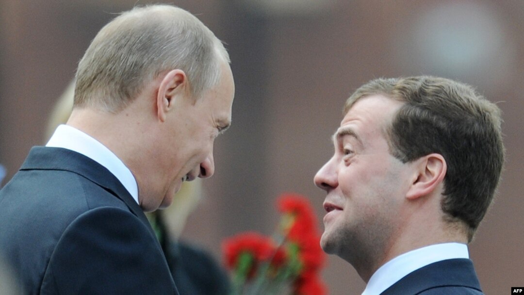 Выбирая Медведева преемником, Путин думал о либерализции?