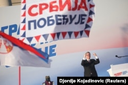 Aleksandar Vuçiq në një tubim të Partisë Progresive Serbe, 27 qershor 2026.