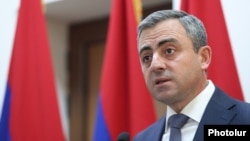 ԱԺ ընդդիմադիր «Հայաստան» խմբակցության պատգամավոր, ՀՅԴ ԳՄ ներկայացուցիչ Իշխան Սաղաթելյան, արխիվ