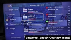 Moldova 1 în grila TV din stânga Nistrului, într-o fotografie publicată de canalul de Telegram Most specializat în conflictul transnistrean.