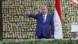 Tacikistan prezidenti Emoməli Rəhmon