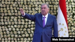 Эмомалӣ Раҳмон, раисҷумҳури Тоҷикистон. Акс аз моҳи июни соли 2025