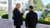 Доналд Трамп, раиси ҷумҳури Амрико бо Владимир Зеленский, президенти Украина