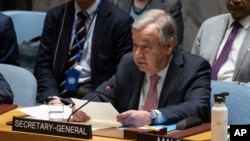 Sekretari i Përgjithshëm i OKB-së, Antonio Guterres, gjatë takimit të Këshillit të Sigurimit më 14 prill 2024. 