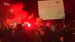 Тисячі людей вийшли на протести у Швейцарії проти приїзду Трампа (відео)