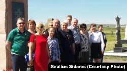 Члены литовской общины Караганды с гостями из Литвы