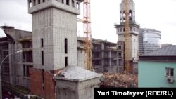 The demolition of the Central Mosque in Moscow on September 11