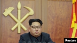 Ким Чен Ын выступает с новогодним обращением к стране