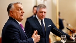 Прем'єр-міністр Угорщини Віктор Орбан виступає під час прес-конференції з прем'єр-міністром Словаччини Робертом Фіцо після їхньої зустрічі в Братиславі, Словаччина, 21 січня 2025 року