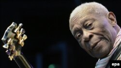 American blues legend B.B. King performs on stage at the Live at Sunset Festival in Zurich, Switzerland, in July 2012.