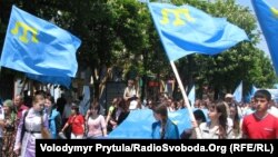 Ukraine -- More than 15 thousands Crimean Tatars carried out a funeral rally on the occasion of 67th ​​anniversary of deportation of Crimean Tatars, in the center of Simferopol, Crimea, 18May2011