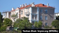 Дом №8 по улице Курчатова в Севастополе