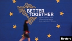 "Më mirë së bashku" - motoja e samitit BE-Ballkani Perëndimor që u mbajt në Tiranë të Shqipërisë më 29 shkurt 2029. 