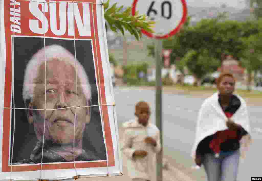 Soweto, 6. decembar 2013. Foto: REUTERS / Siphiwe Sibeko 