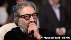 مسعود کیمیایی پیش از این اعلام کرده بود به نشانه همدردی با مردم از حضور در جشنواره فیلم فجر انصراف می‌دهد؛ عکس از بایگانی