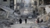 Palestinienii spun că este greu să se recupereze cadavre într-o enclavă făcută una cu pământul de bombardamentele israeliene. Israelul îi acuză că vor să folosească chestiunea ca pârghie de negociere.