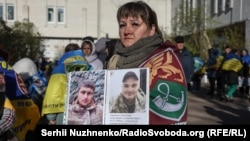 «Мамо, тримайся»: історії матерів, чиї сини зникли безвісти