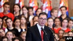 Vučić u autorskom tekstu u „Blicu“ građane Srbije pozvao na unutrašnji dijalog o Kosovu