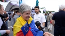 9 mai optimist la Chișinău: „În Ucraina, război. În România, nu prea înțelegem. Noi, în Moldova, suntem excelent”