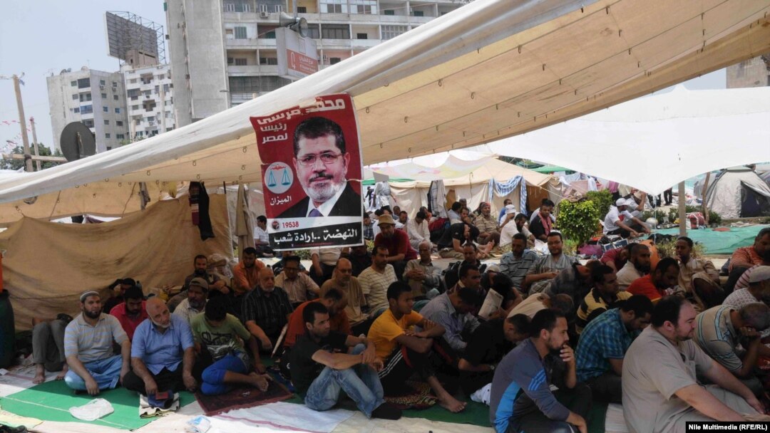 Supporters of ousted President Mohamed Morsi demand that he be reinstated.