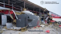 Последствия удара по "Новой почте" в Запорожье