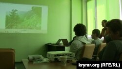 Переселенці в одному з центрів у Києві