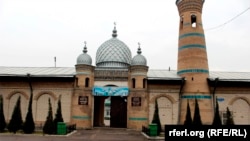 Мечеть «Джурабек» до начала восстановительных работ.