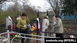 Вясковыя могілкі ў Дудзічах і суседняй Рудні-Дудзіцкай