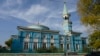 Деревянная мечеть в татарской слободе. Семей, 9 октября 2019 года.