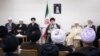 علی خامنه‌ای، رهبر جمهوری اسلامی در دیدار با رئیس و نمایندگان مجلس خبرگان. امروز ۴ مهر