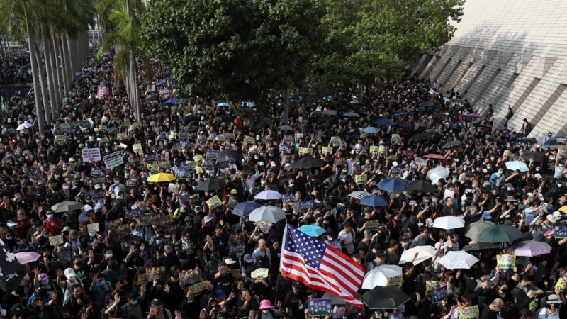 Кытай АКШка Һонконгтагы протестларны хуплавы өчен чикләүләр кертте 