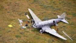 Douglas C-47 Skytrain nəqliyyat təyyarəsinın qırıntıları