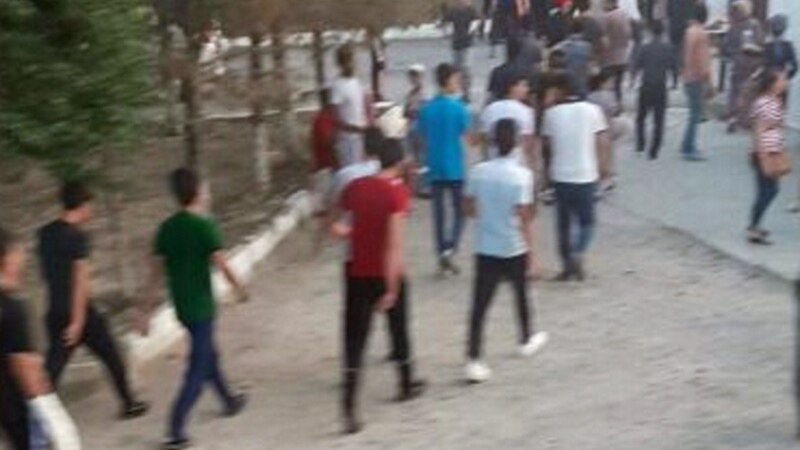 Köneürgenç etrabynda protestçiler polisiýa bilen çaknyşdy