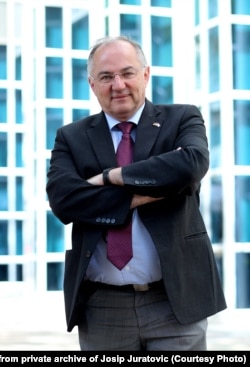 Deputeti gjerman Josip Juratoviq.