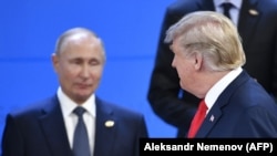 Ruski predsjednik Vladimir Putin i američki predsjednik Donald Trump