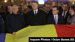 Președintele Klaus Iohannis, în coloană spre Piața Revoluției