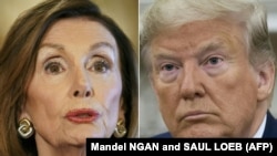 Nancy Pelosi (solda) və Donald Trump