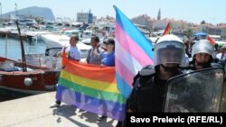 Parada e parë e homoseksualëve në Malin e Zi është mbajtur në Budvë, 24 korrik 2013