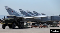Ruski vojni zrakoplovi u luci u Hmeymimu, Sirija, 18. lipnja 2016.