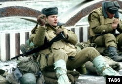 Российские солдаты в Моздоке, 1994 год, архивное фото